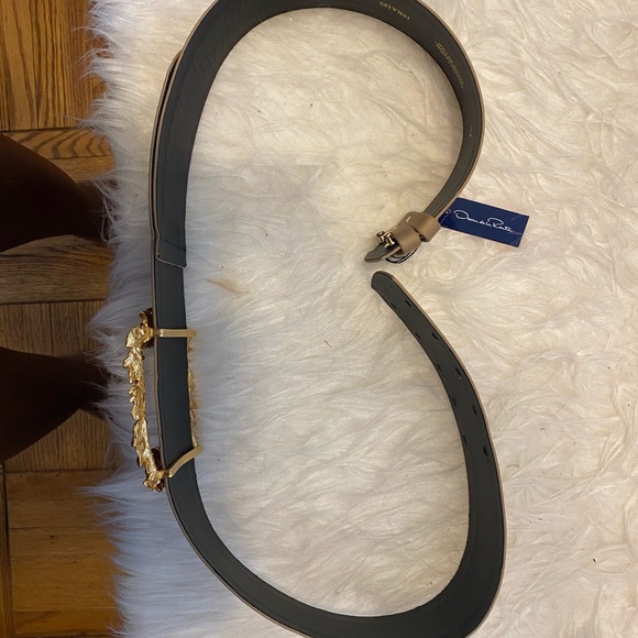 OSCAR DE LA RENTA LEAF BUCKLE BELT
 FLORAL TOILE - Picture 2 of 3